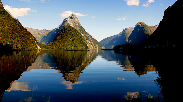 Image of Milford Sound in New Zealand
