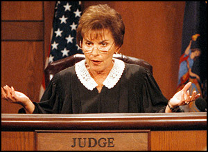 Image of Judge Judy on the bench